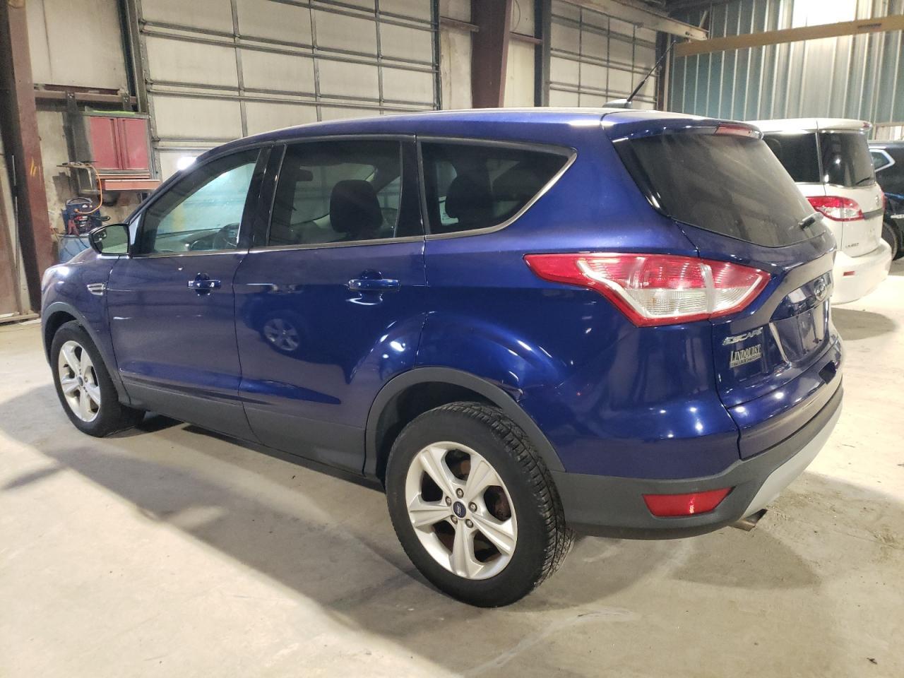 2015 FORD ESCAPE SE - Image 2