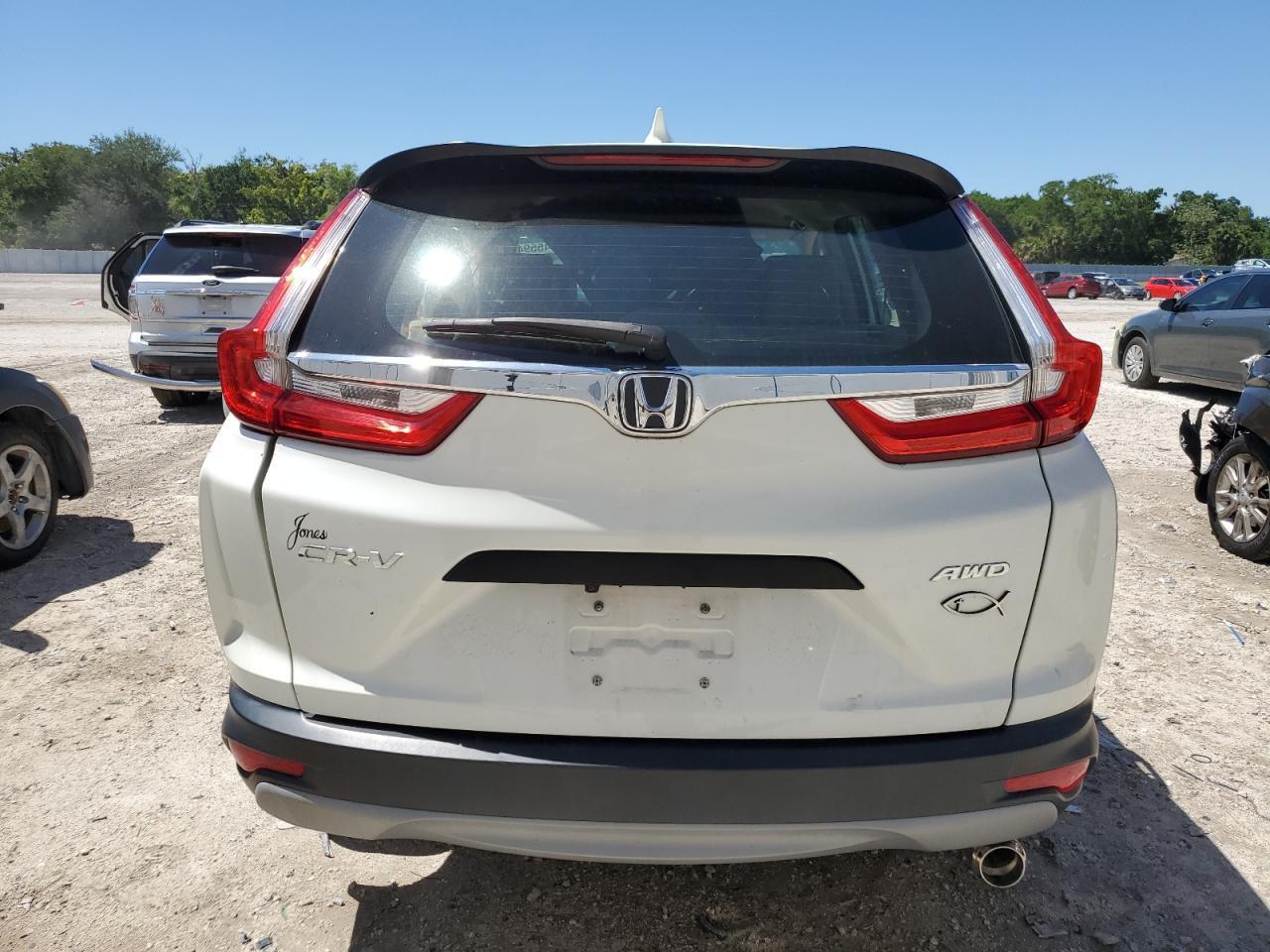2018 HONDA CR-V LX - Image 6