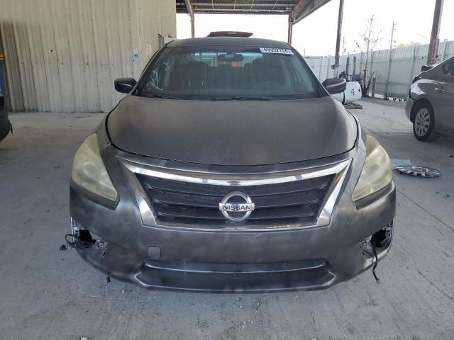 2015 Nissan Altima 2.5 - Image 5