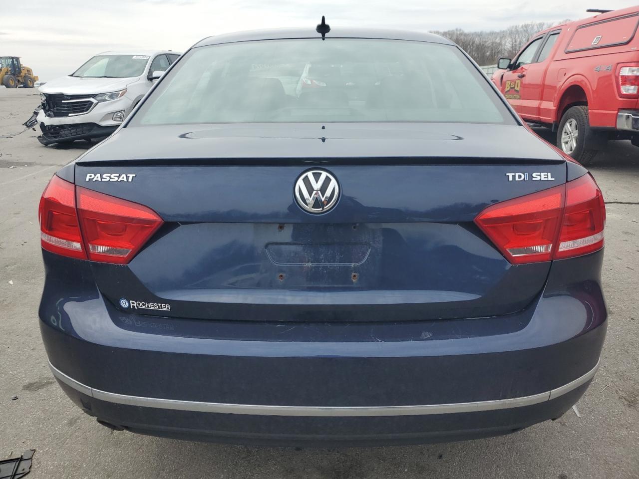 2014 VOLKSWAGEN PASSAT SEL - Image 6