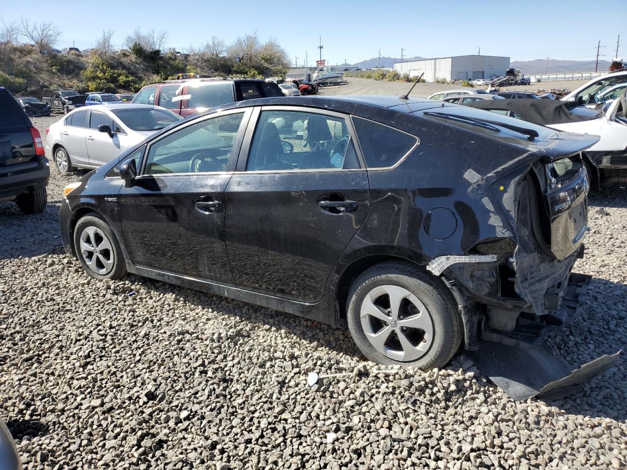 2015 TOYOTA PRIUS - Image 2