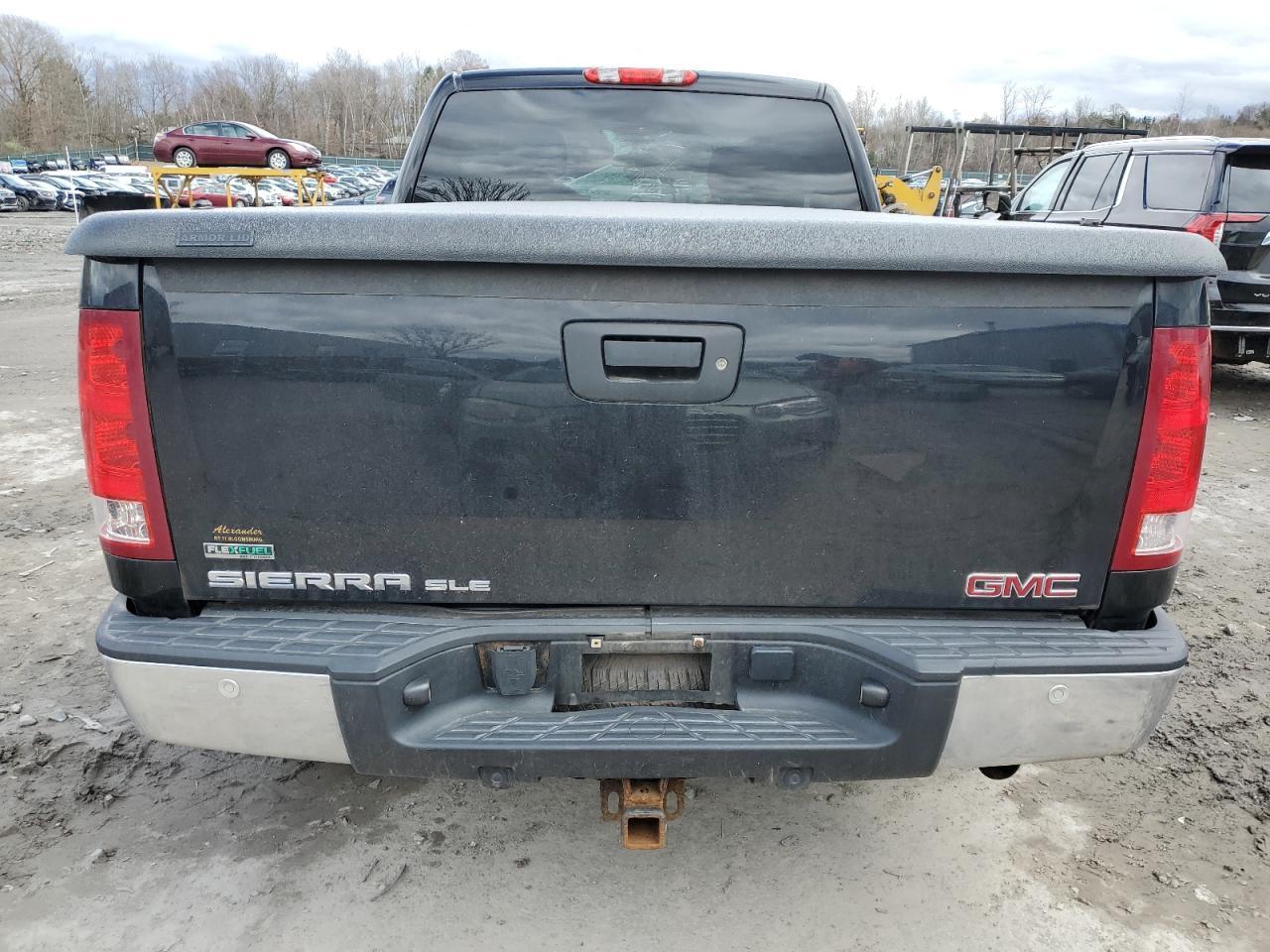 2011 GMC SIERRA K15 - Фото 6