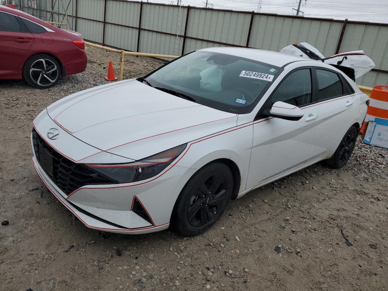 2022 HYUNDAI ELANTRA SE