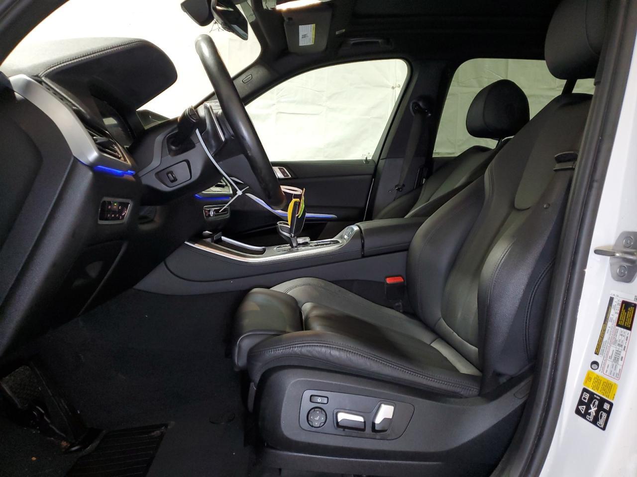 2022 BMW X5 XDRIVE4 - Фото 7