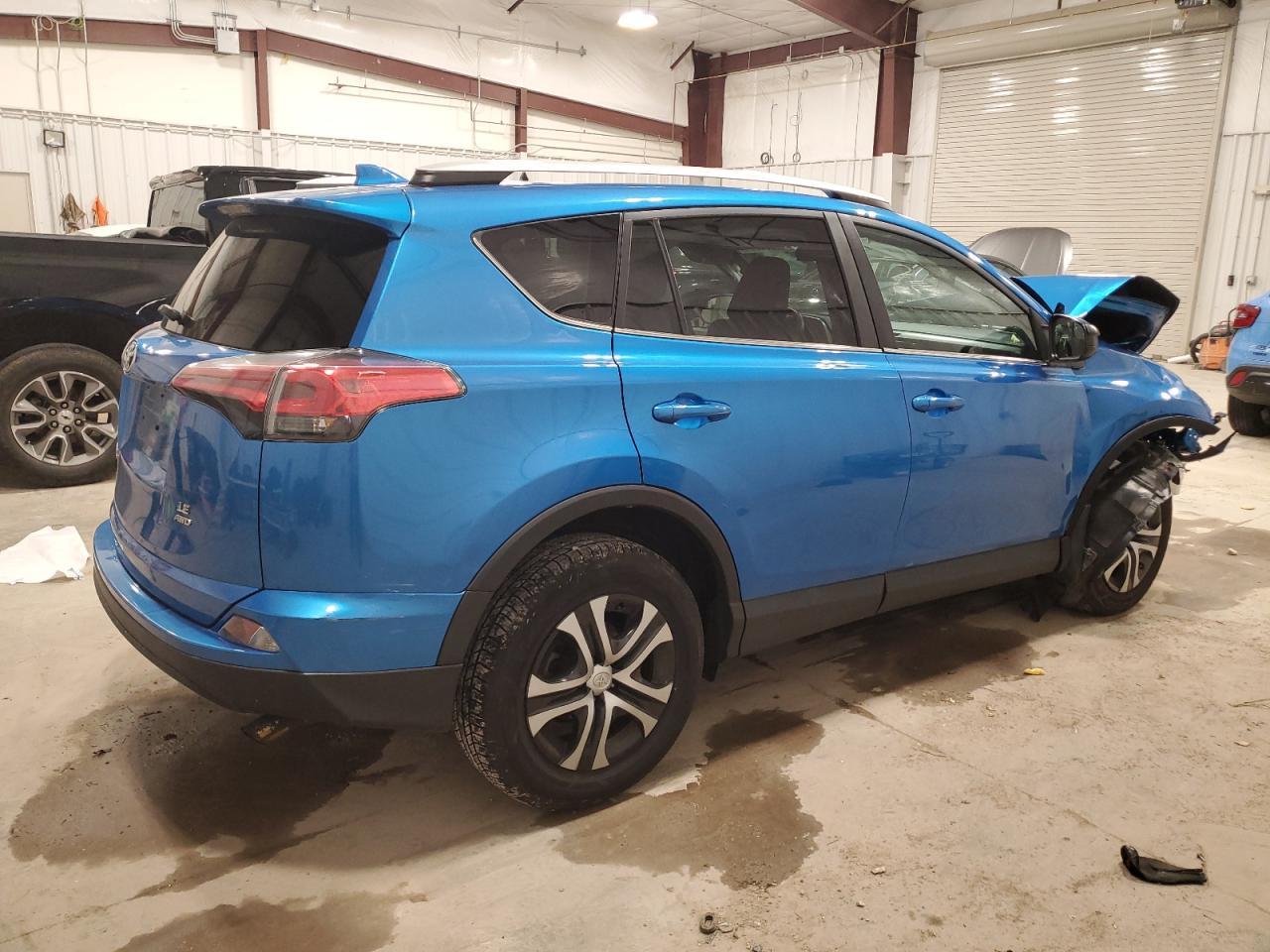 2016 TOYOTA RAV4 LE - Image 3