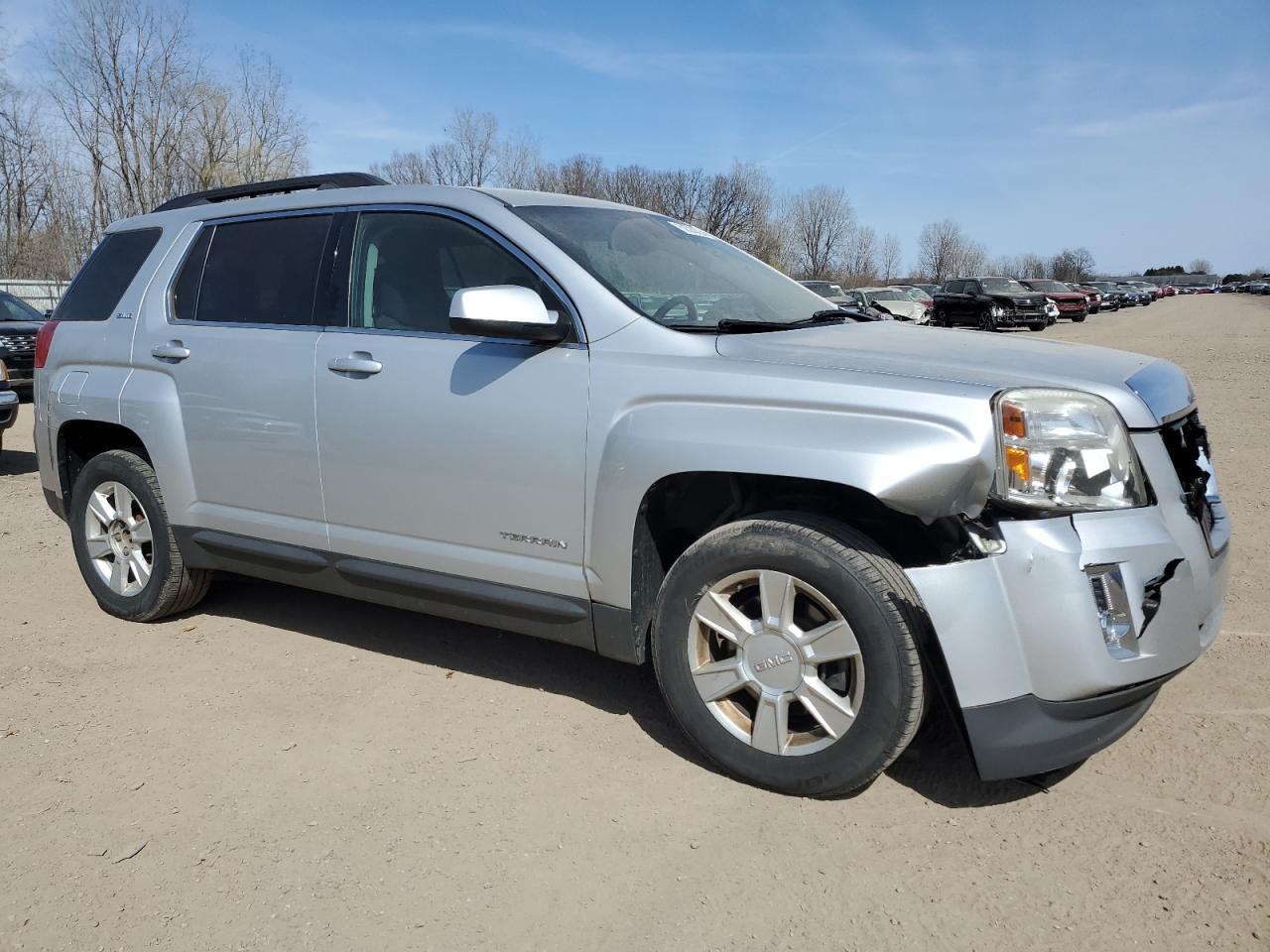 2013 GMC TERRAIN SL - Фото 4
