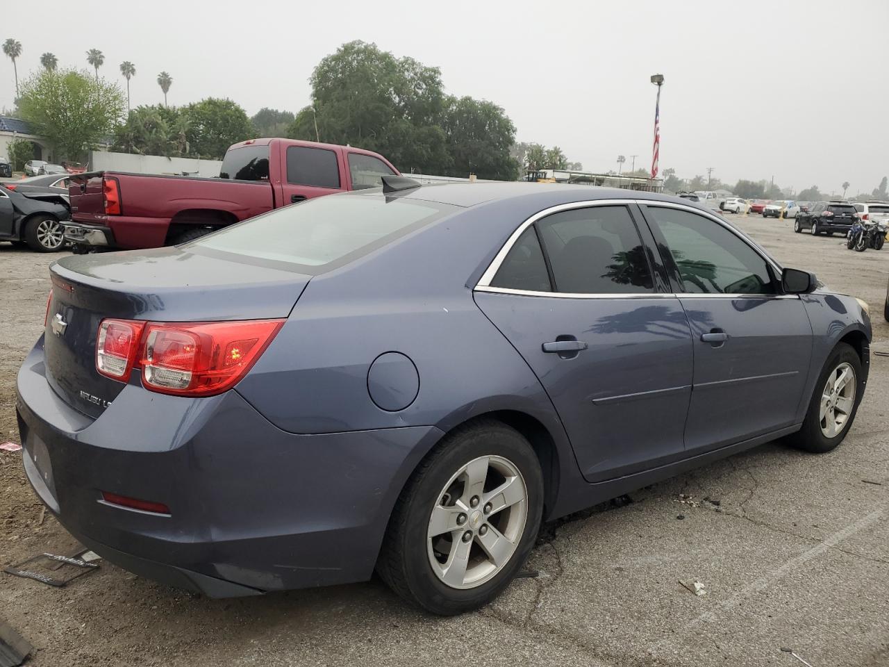 2015 CHEVROLET MALIBU LS - Фото 3