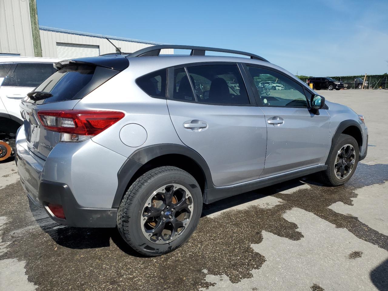 2021 SUBARU CROSSTREK - Фото 3