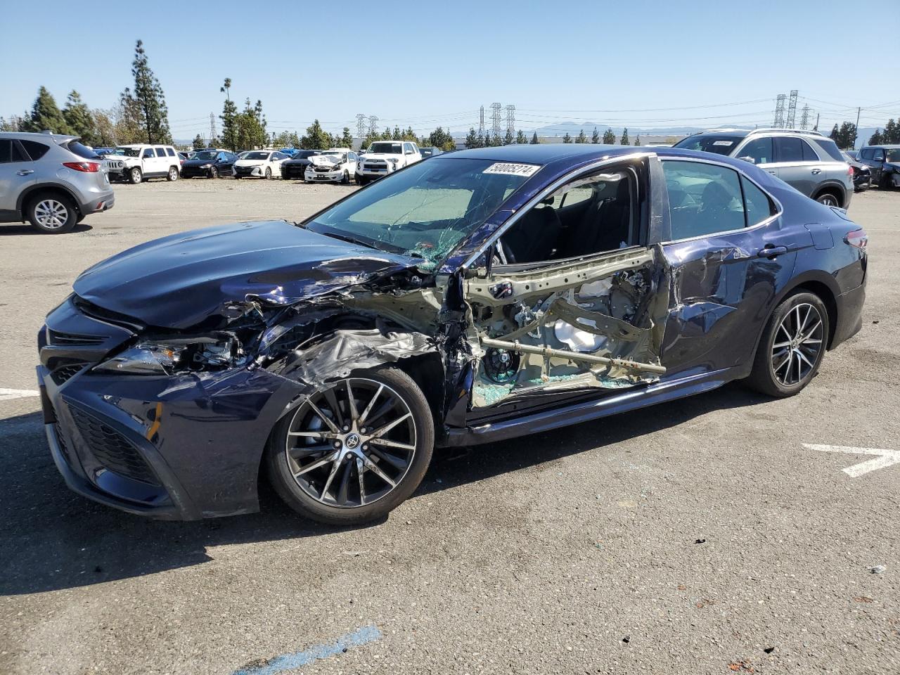 2021 TOYOTA CAMRY SE