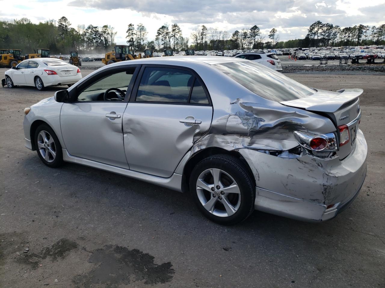 2013 TOYOTA COROLLA BA - Image 2