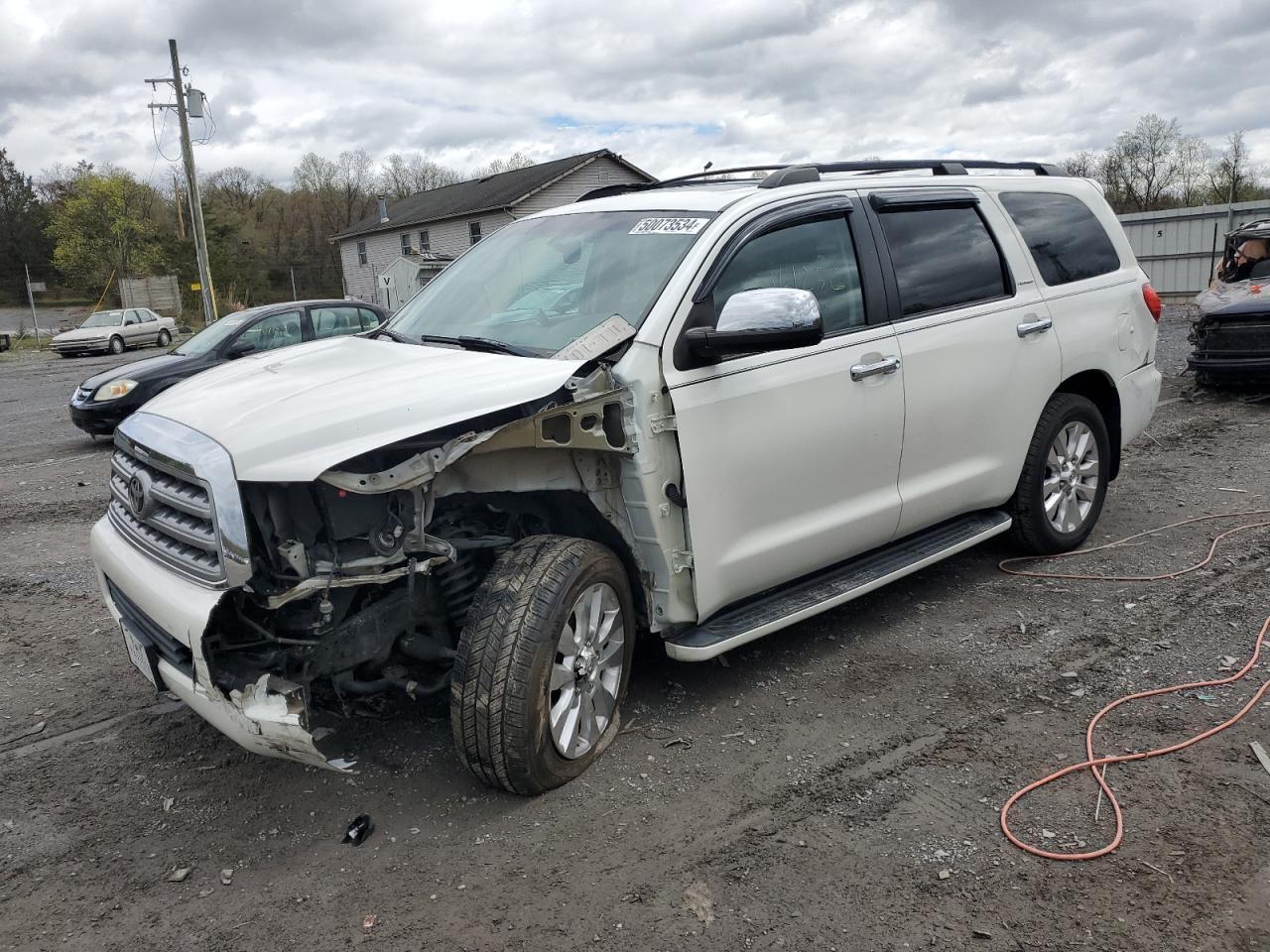 2013 TOYOTA SEQUOIA PL