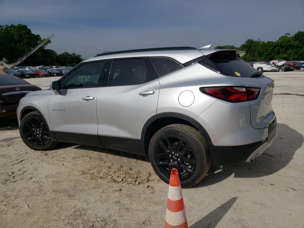 2022 CHEVROLET BLAZER 3LT - Фото 2