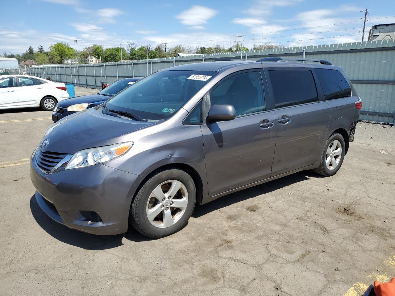 2015 TOYOTA SIENNA LE car image