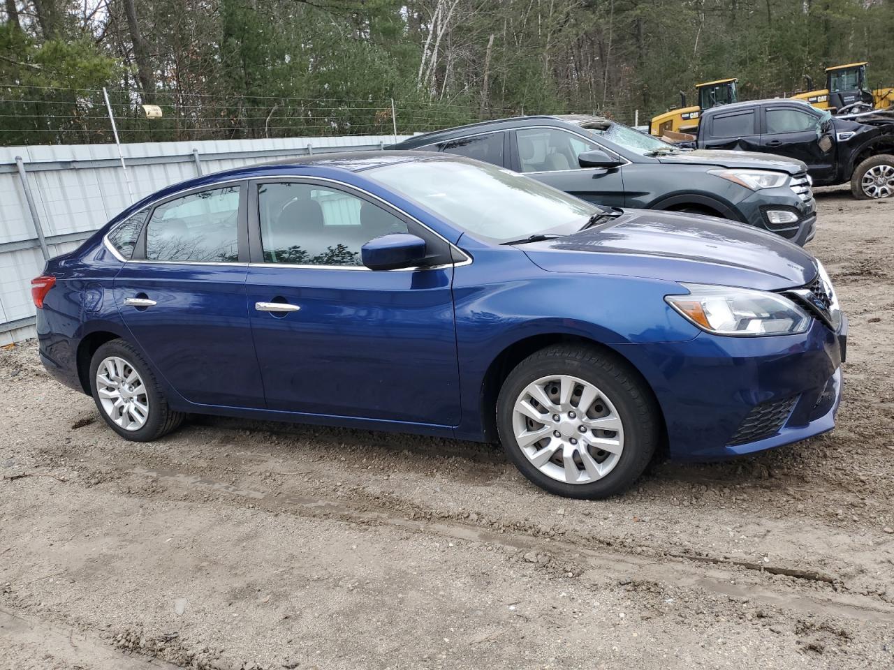 2017 NISSAN SENTRA S - Фото 4