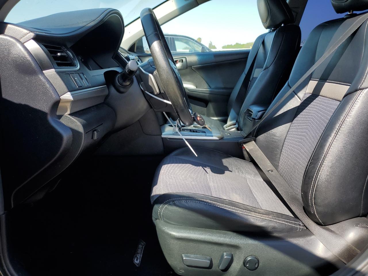 2014 TOYOTA CAMRY L - Image 7