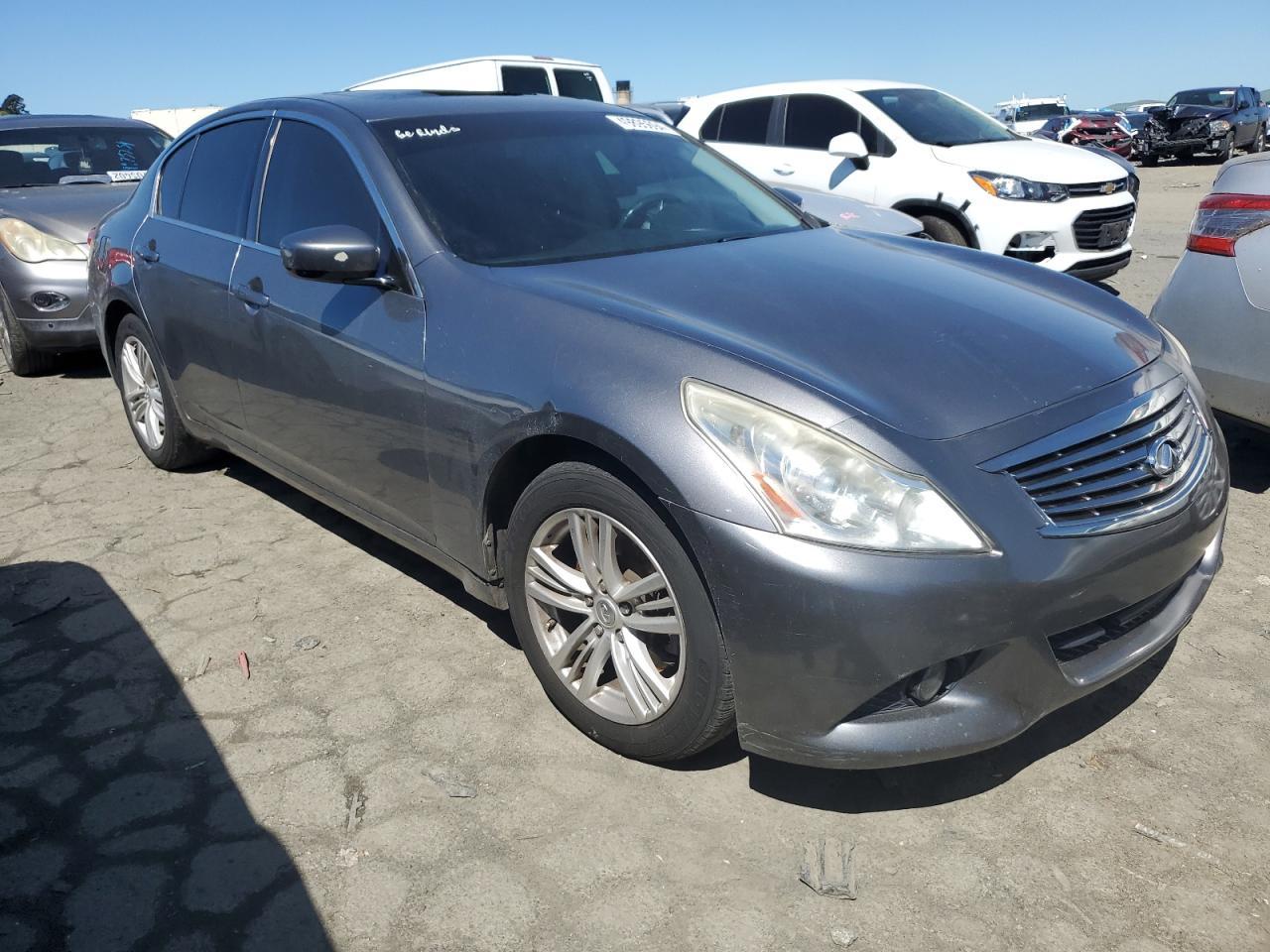 2012 INFINITI G37 BASE - Image 4
