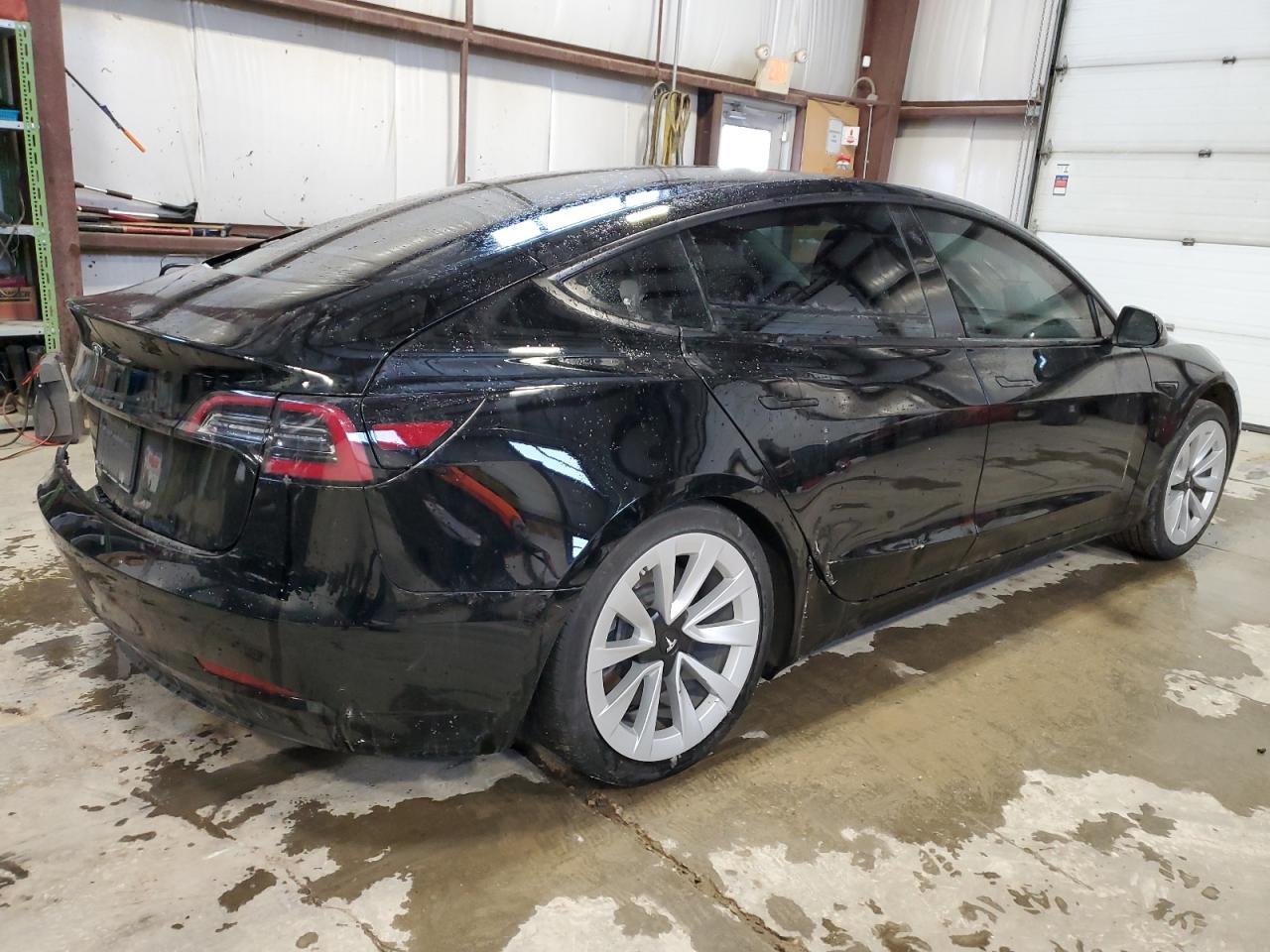 2023 TESLA MODEL 3 - Фото 3