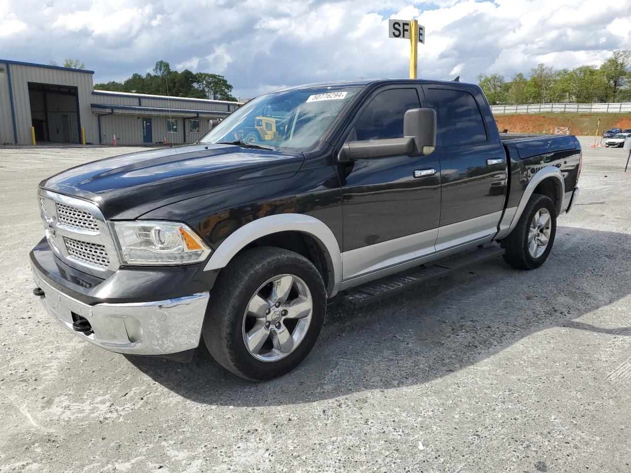 2018 RAM 1500 LARAM car image