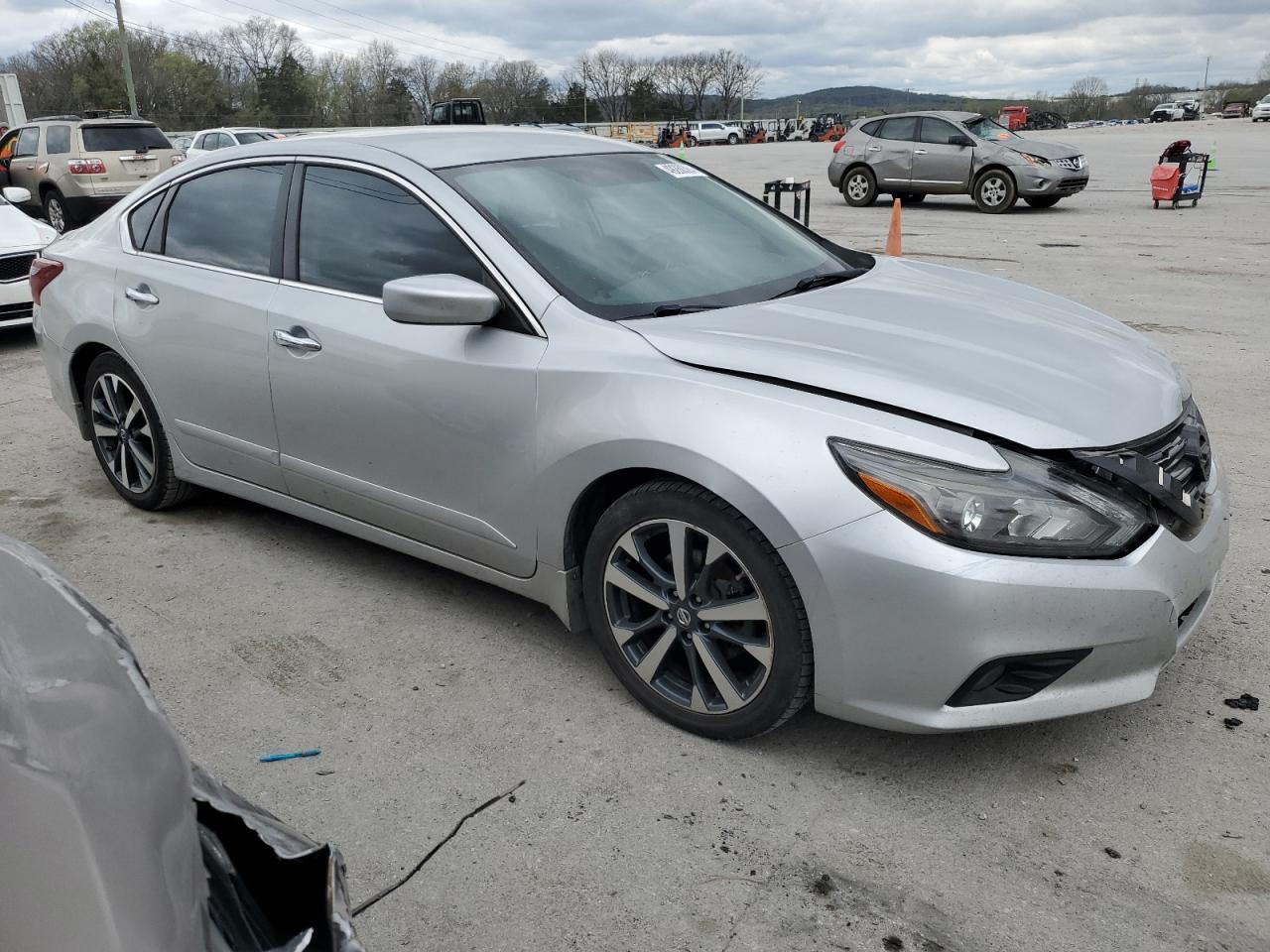 2017 NISSAN ALTIMA 2.5 - Image 4