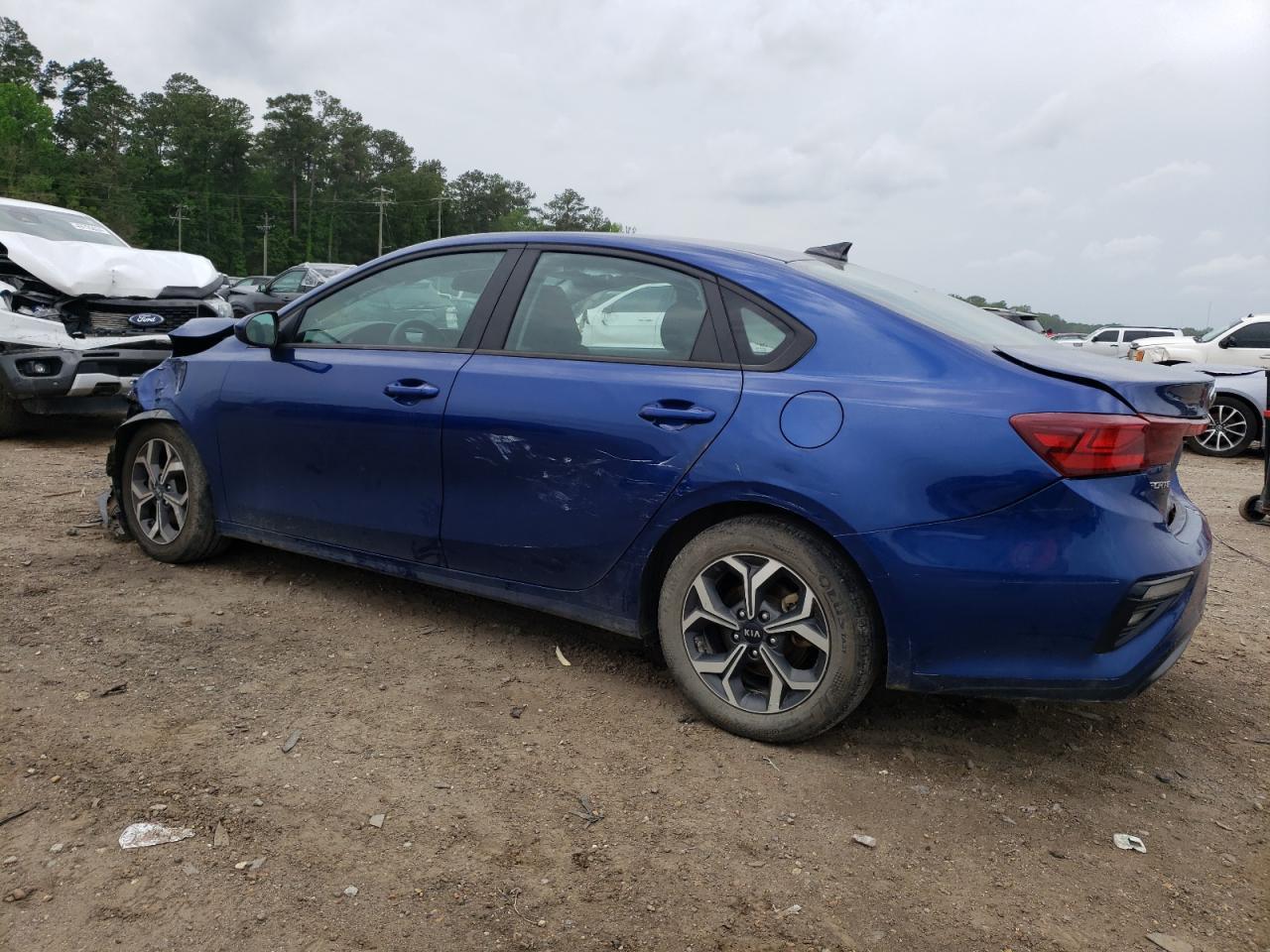 2021 KIA FORTE FE - Фото 2