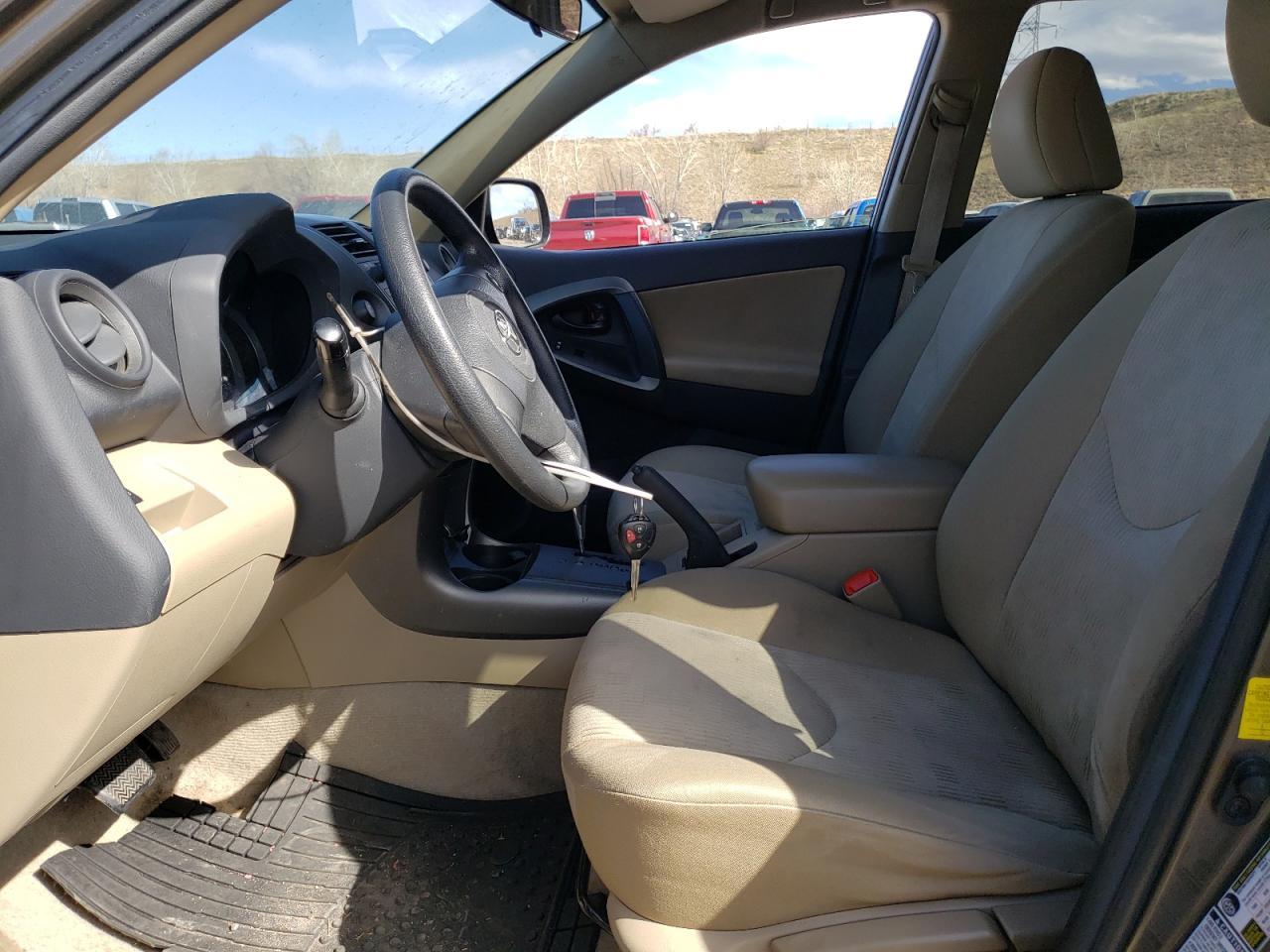 2011 TOYOTA RAV4 - Image 7