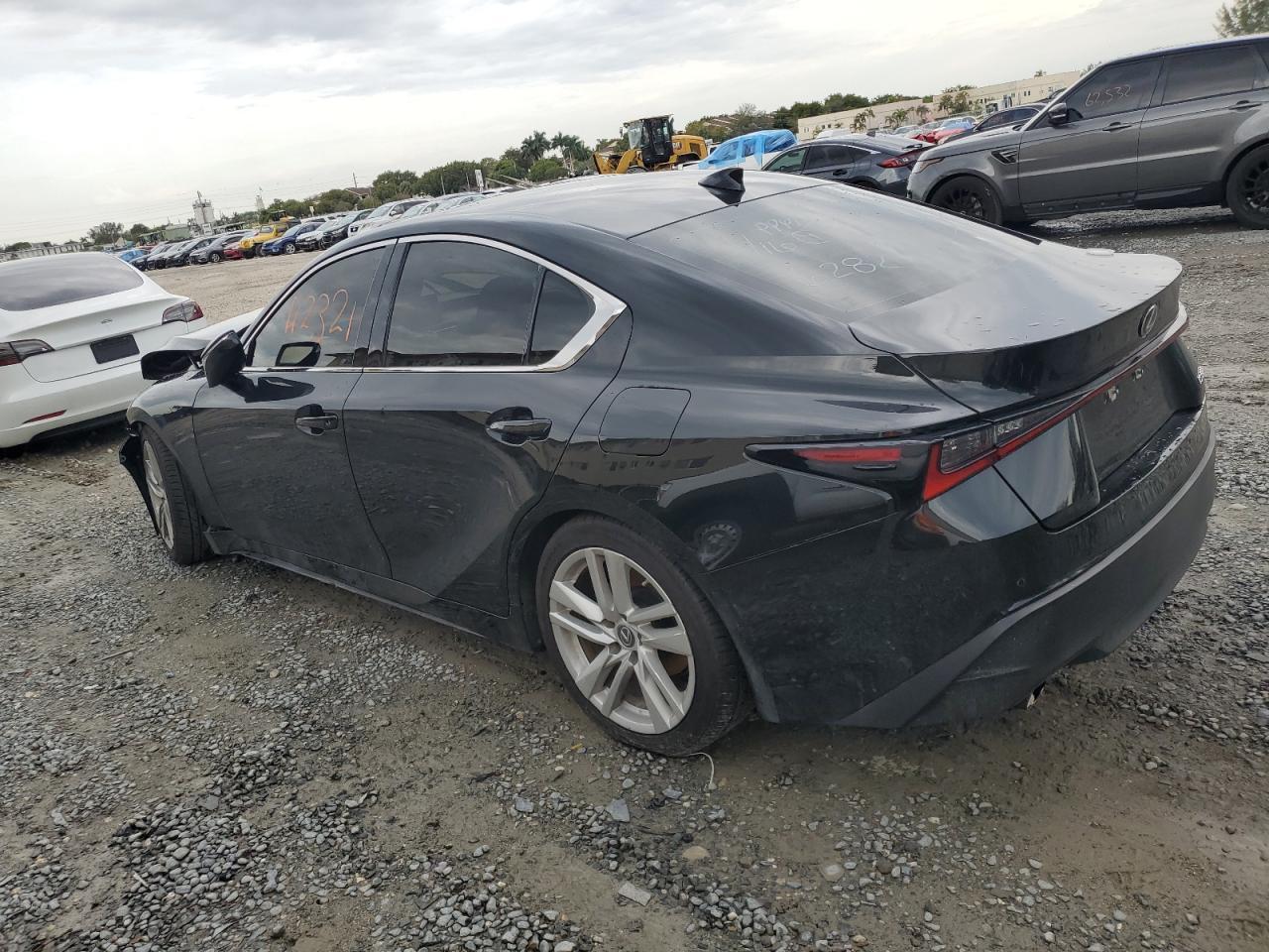 2021 LEXUS IS 300 - Image 2