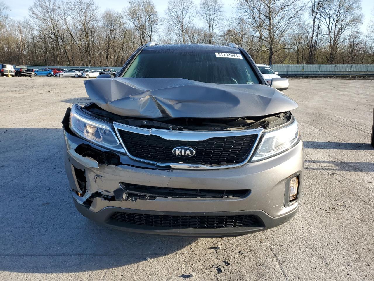 2015 KIA SORENTO LX - Image 5