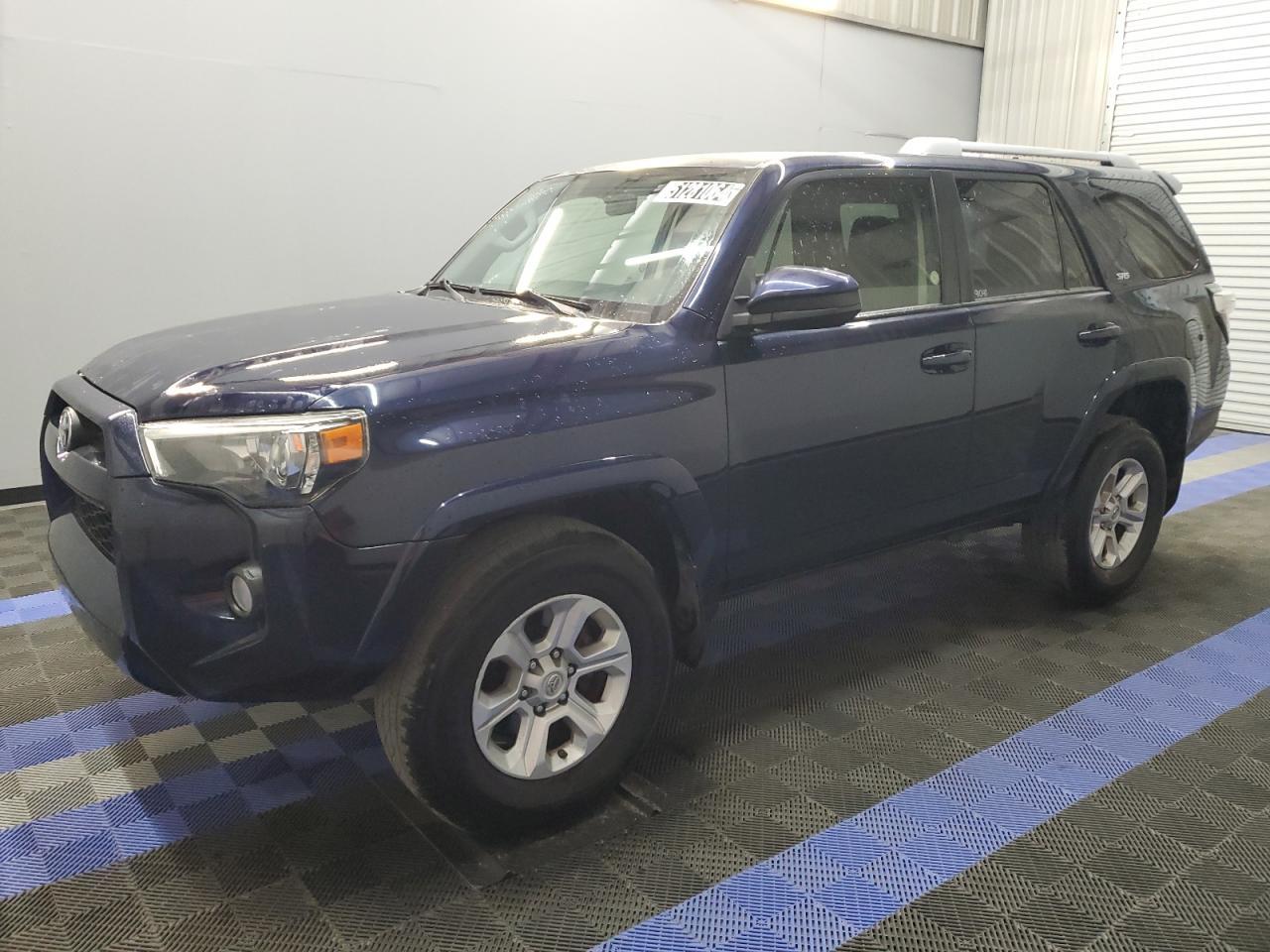 2018 TOYOTA 4RUNNER SR