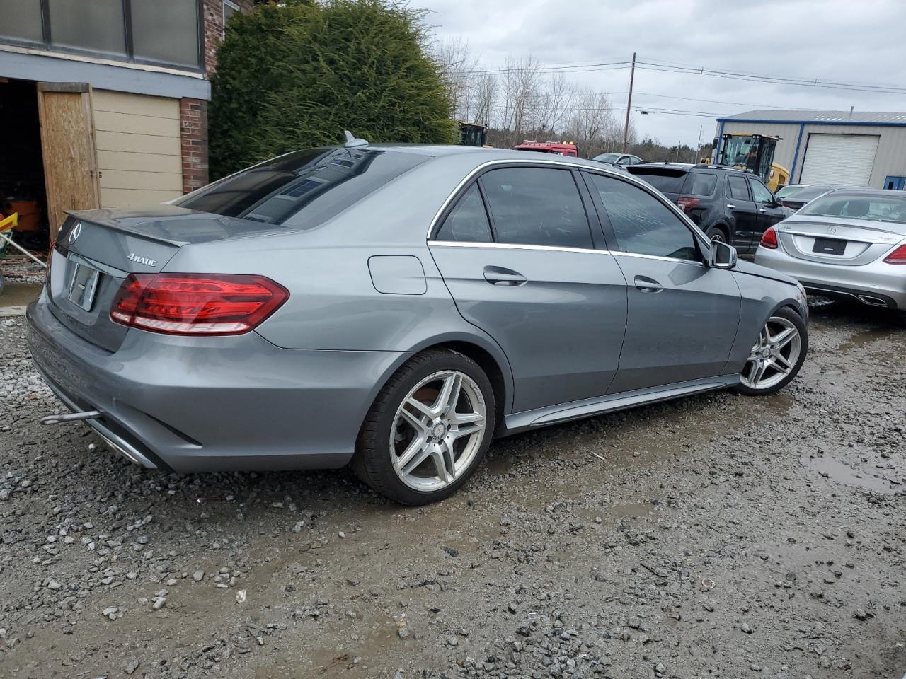 2014 MERCEDES-BENZ E 350 4MAT - Фото 3