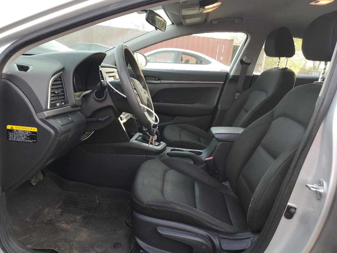 2018 HYUNDAI ELANTRA SE - Image 7