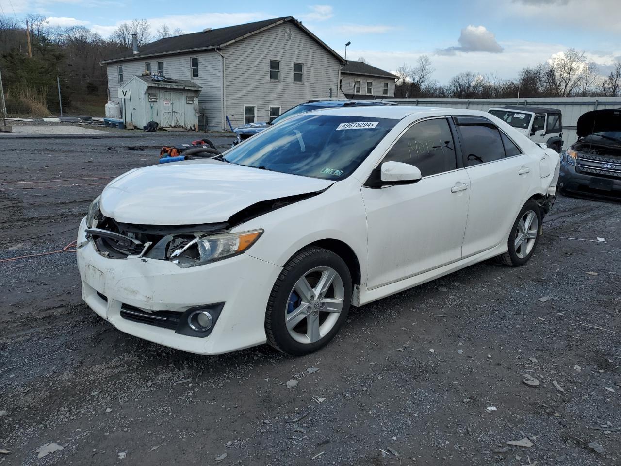 2013 TOYOTA CAMRY L