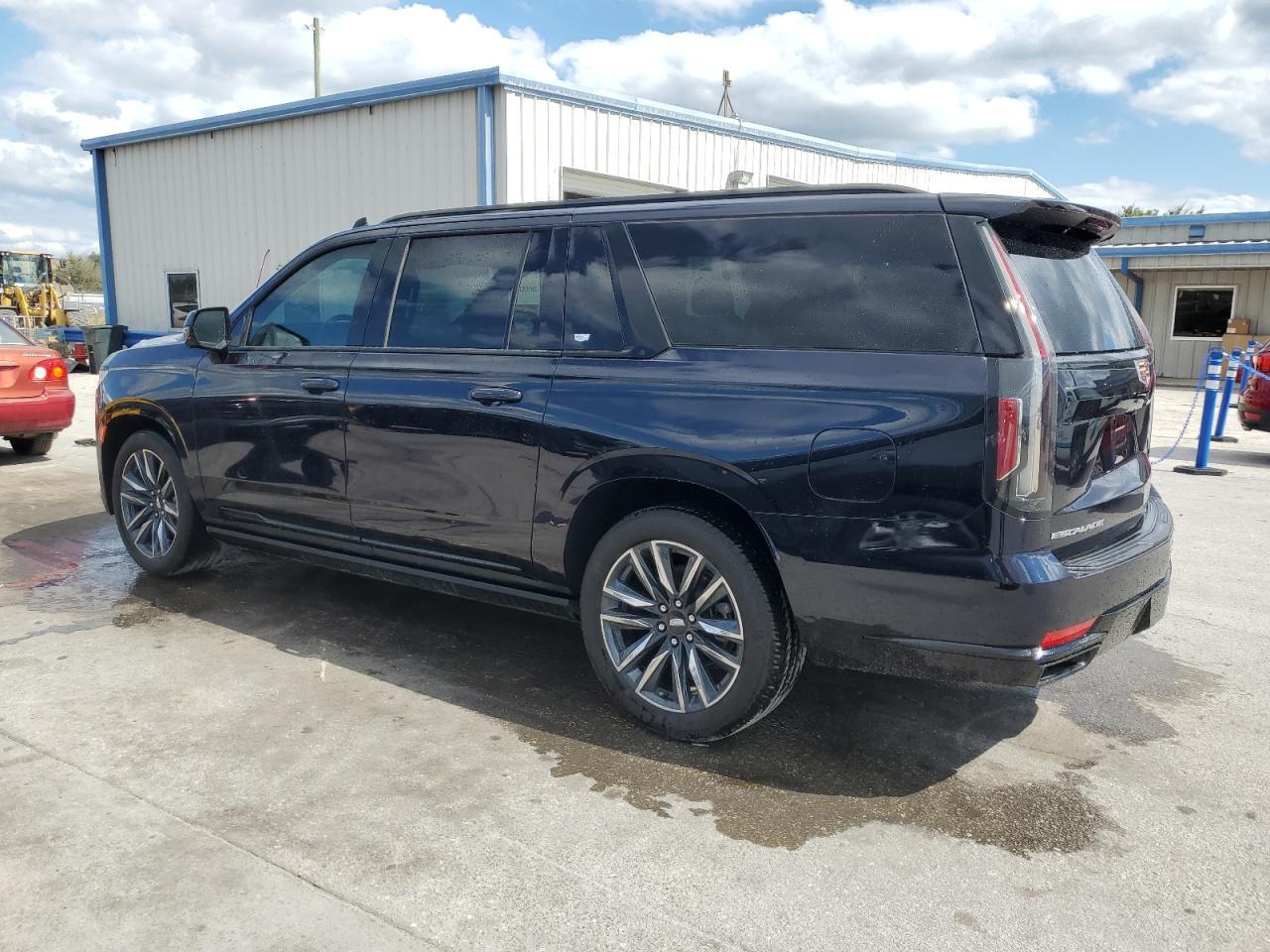 2023 CADILLAC ESCALADE E - Image 2