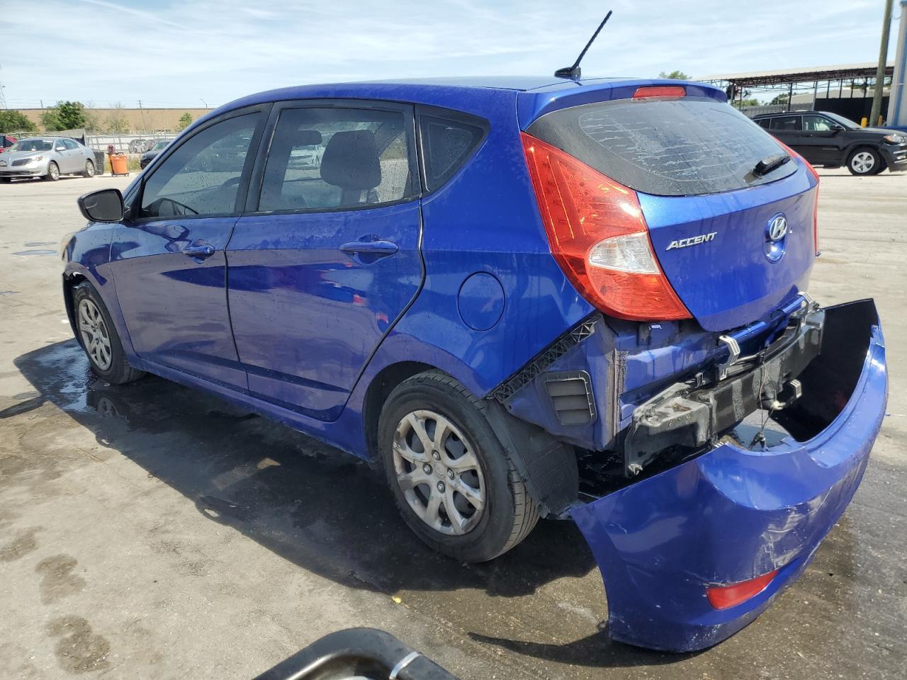 2014 HYUNDAI ACCENT GLS - Image 2