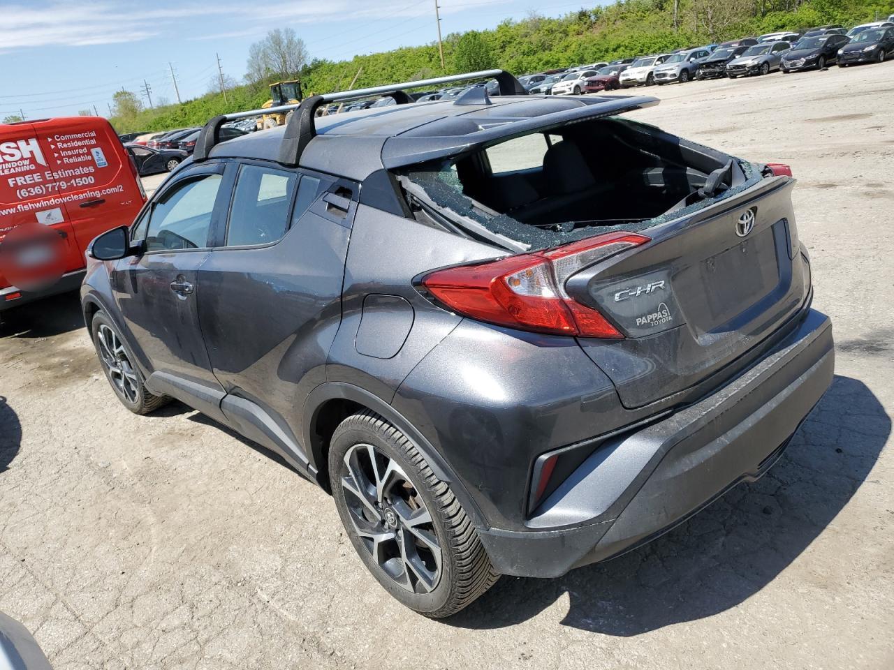 2018 TOYOTA C-HR XLE - Фото 2