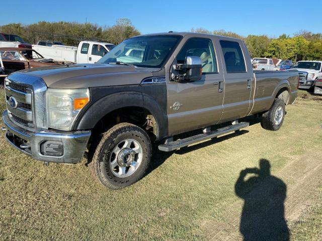 2011 Ford F350 Super Duty - Image 2