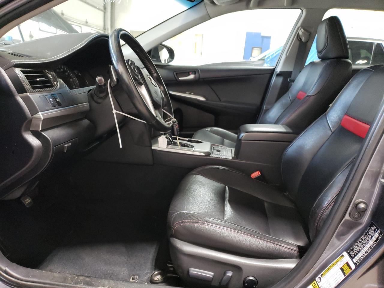2013 TOYOTA CAMRY L - Фото 7