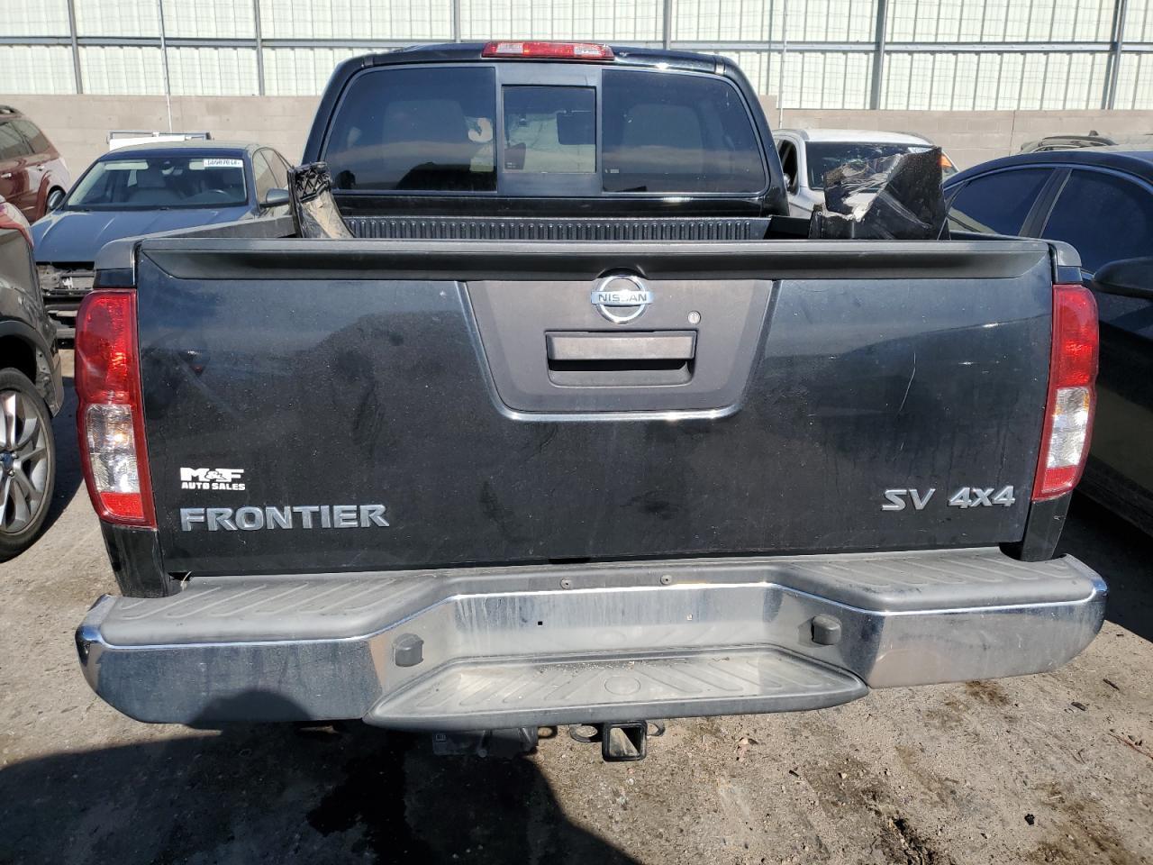 2017 NISSAN FRONTIER S - Фото 6