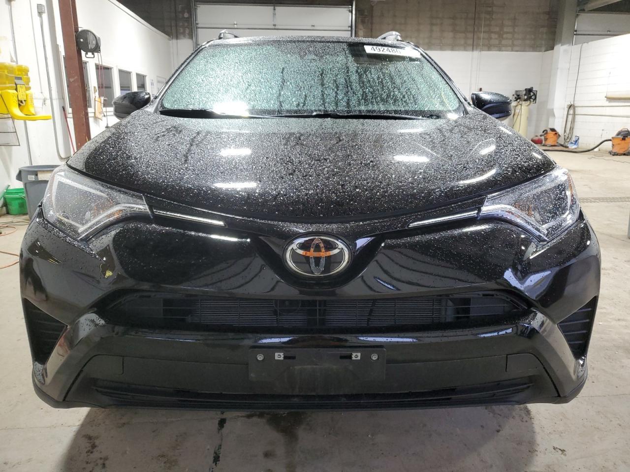 2018 TOYOTA RAV4 LE - Image 5