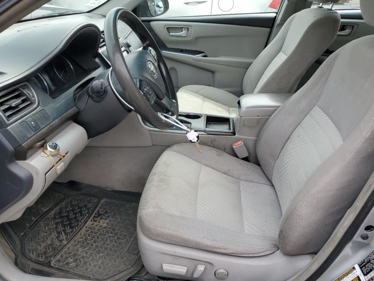 2015 TOYOTA CAMRY LE - Фото 7