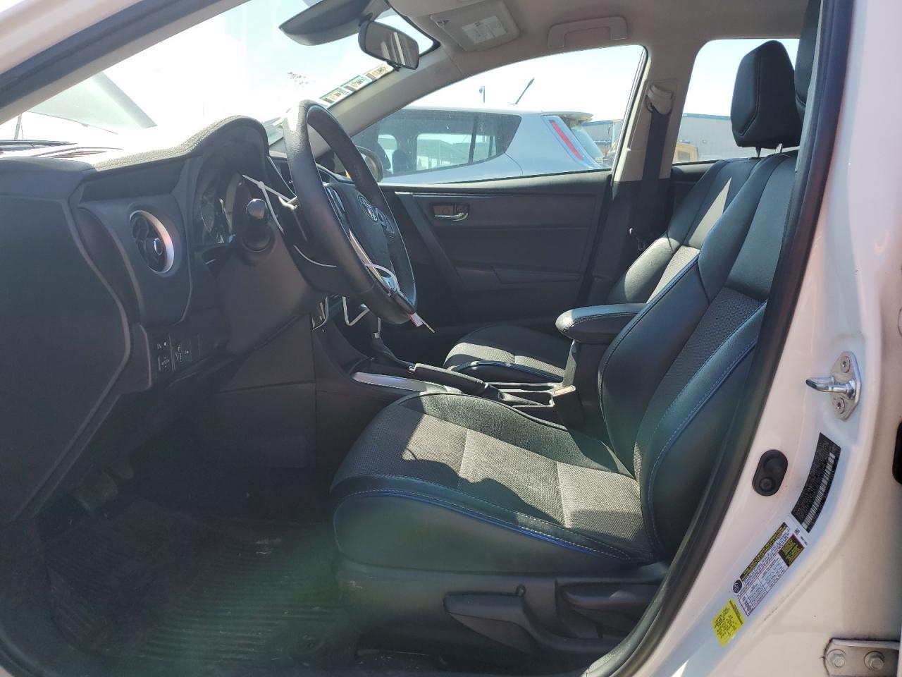 2018 TOYOTA COROLLA L - Image 7