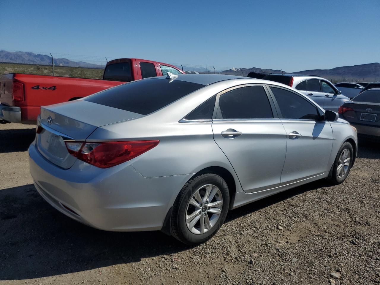 2013 HYUNDAI SONATA GLS - Фото 3