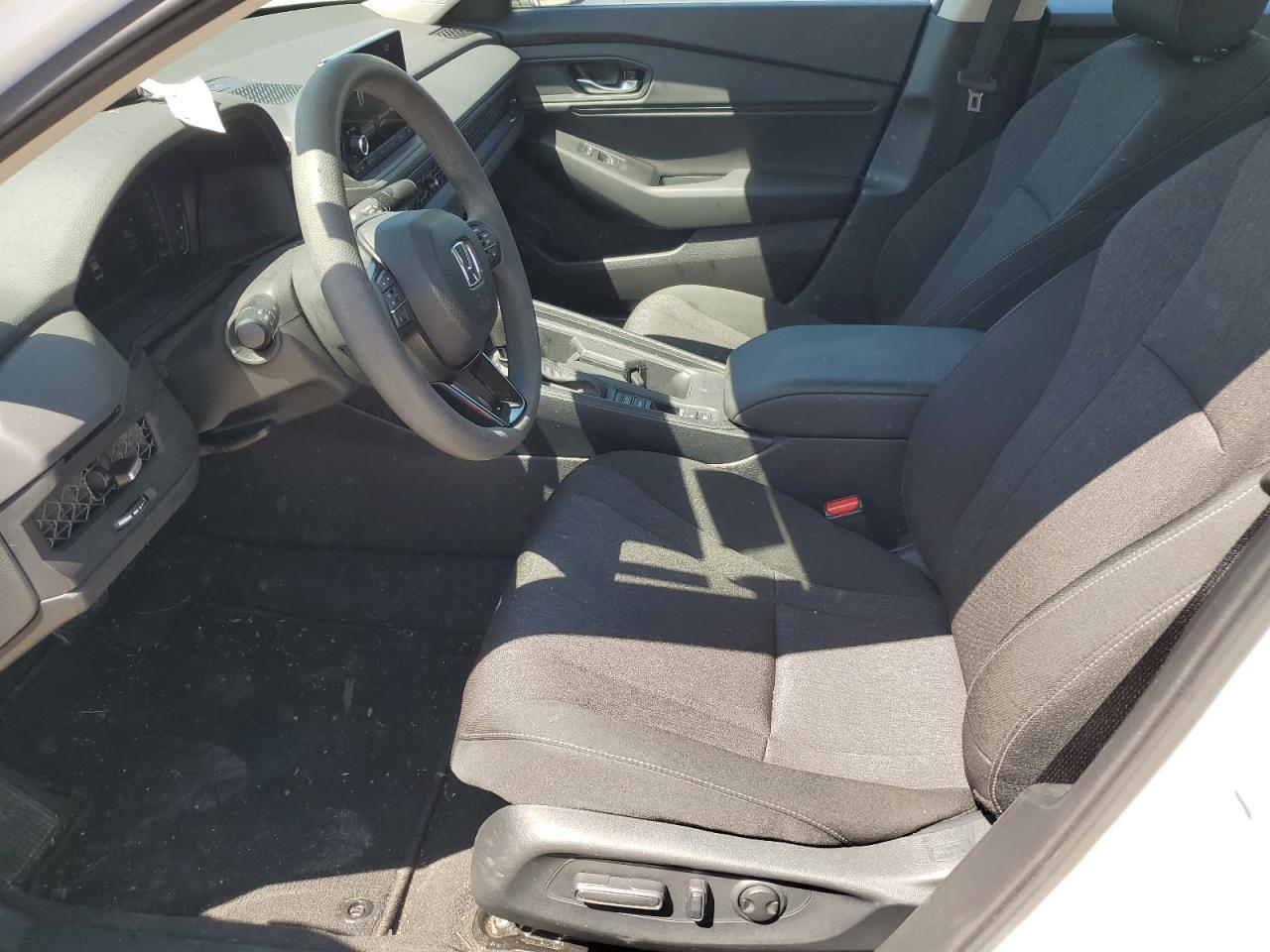 2024 HONDA ACCORD EX - Фото 7