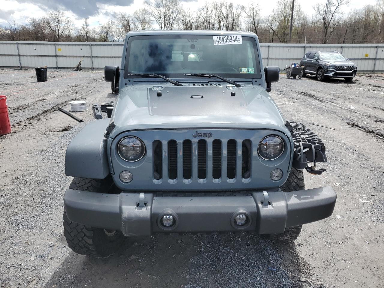 2015 JEEP WRANGLER U - Image 5