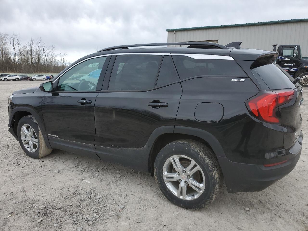 2019 GMC TERRAIN SL - Image 2