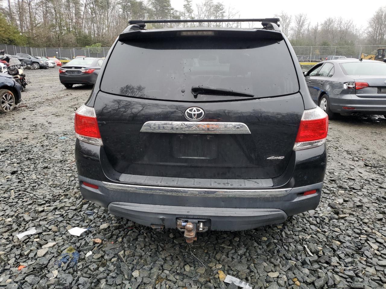 2011 TOYOTA HIGHLANDER - Фото 6