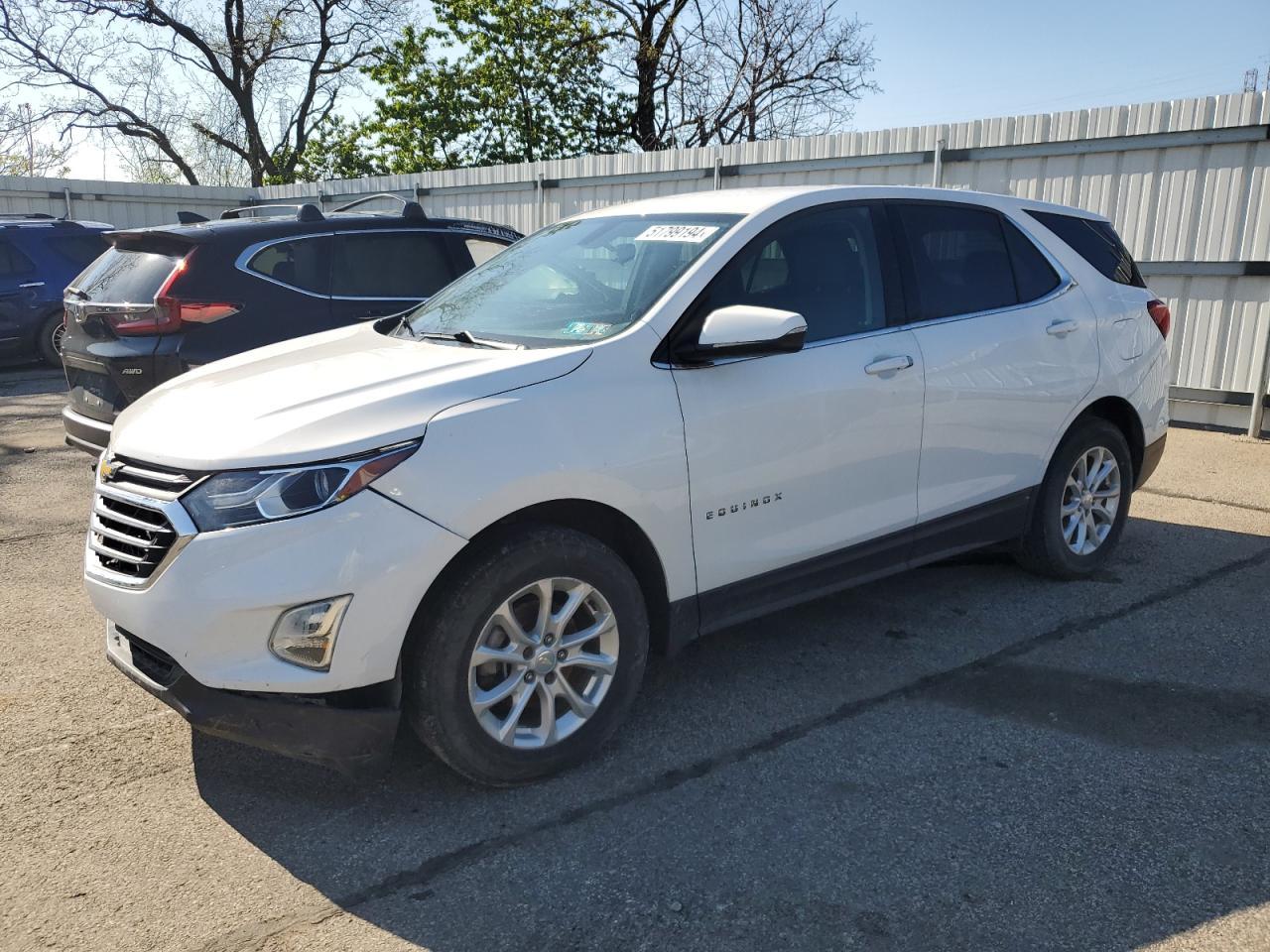 2018 CHEVROLET EQUINOX LT car image