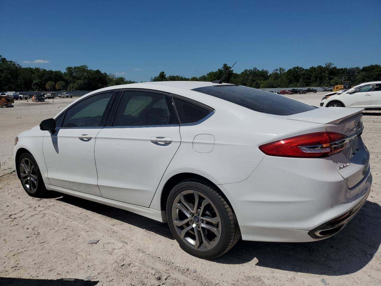2017 FORD FUSION SE - Фото 2