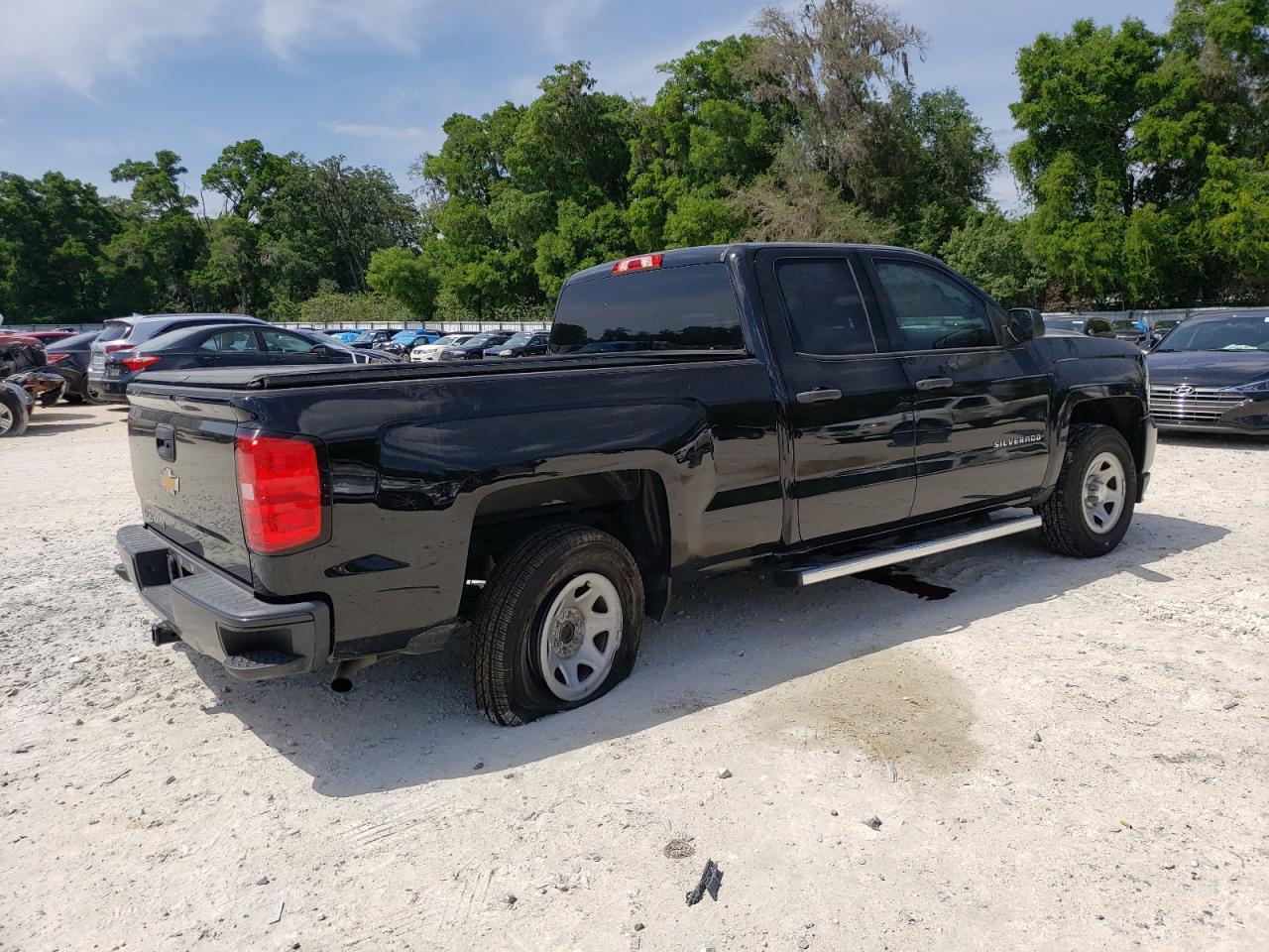 2017 CHEVROLET SILVERADO - Фото 3