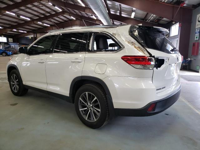 2019 Toyota Highlander Se - Фото 2