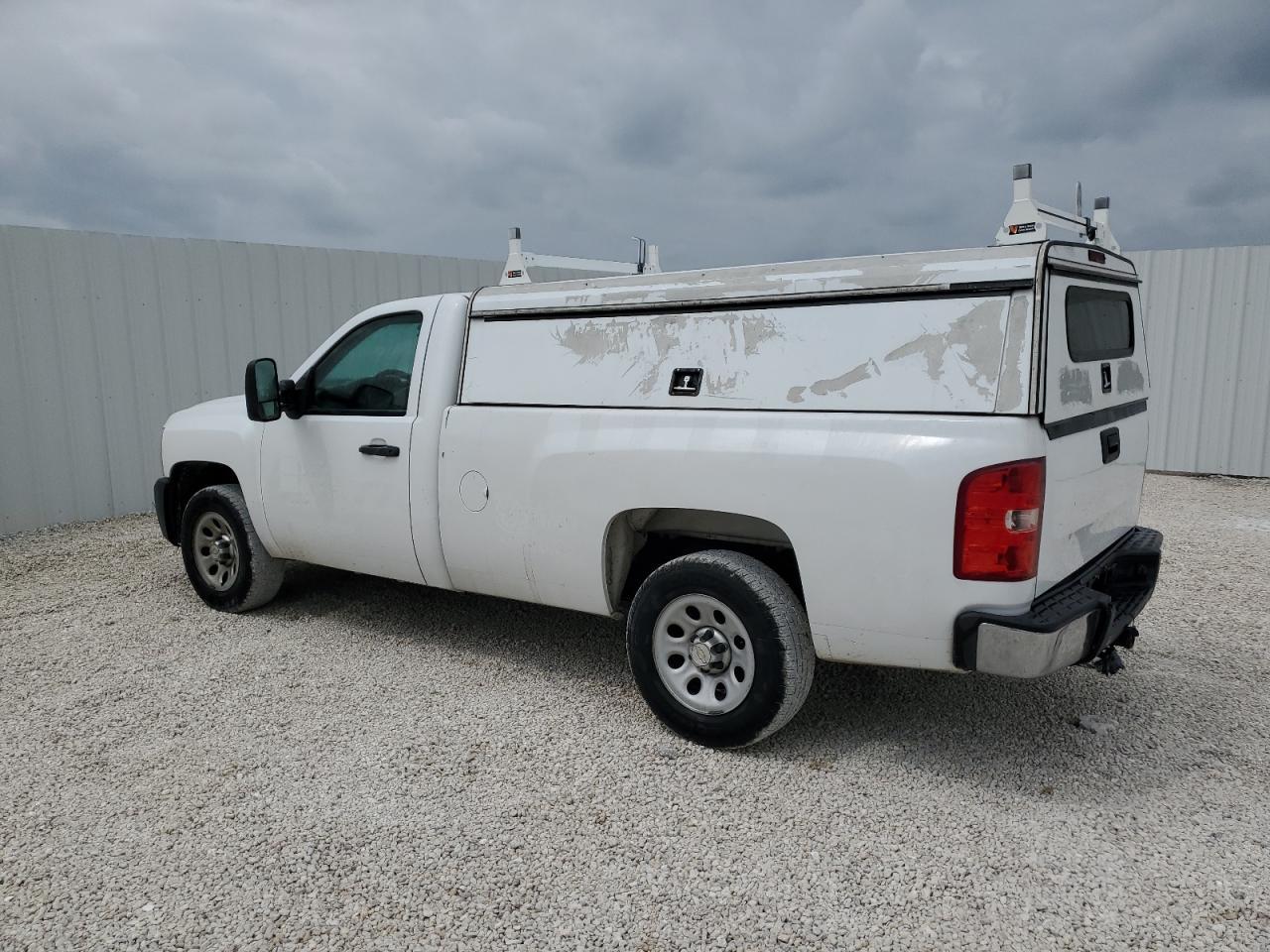 2013 CHEVROLET SILVERADO - Image 2